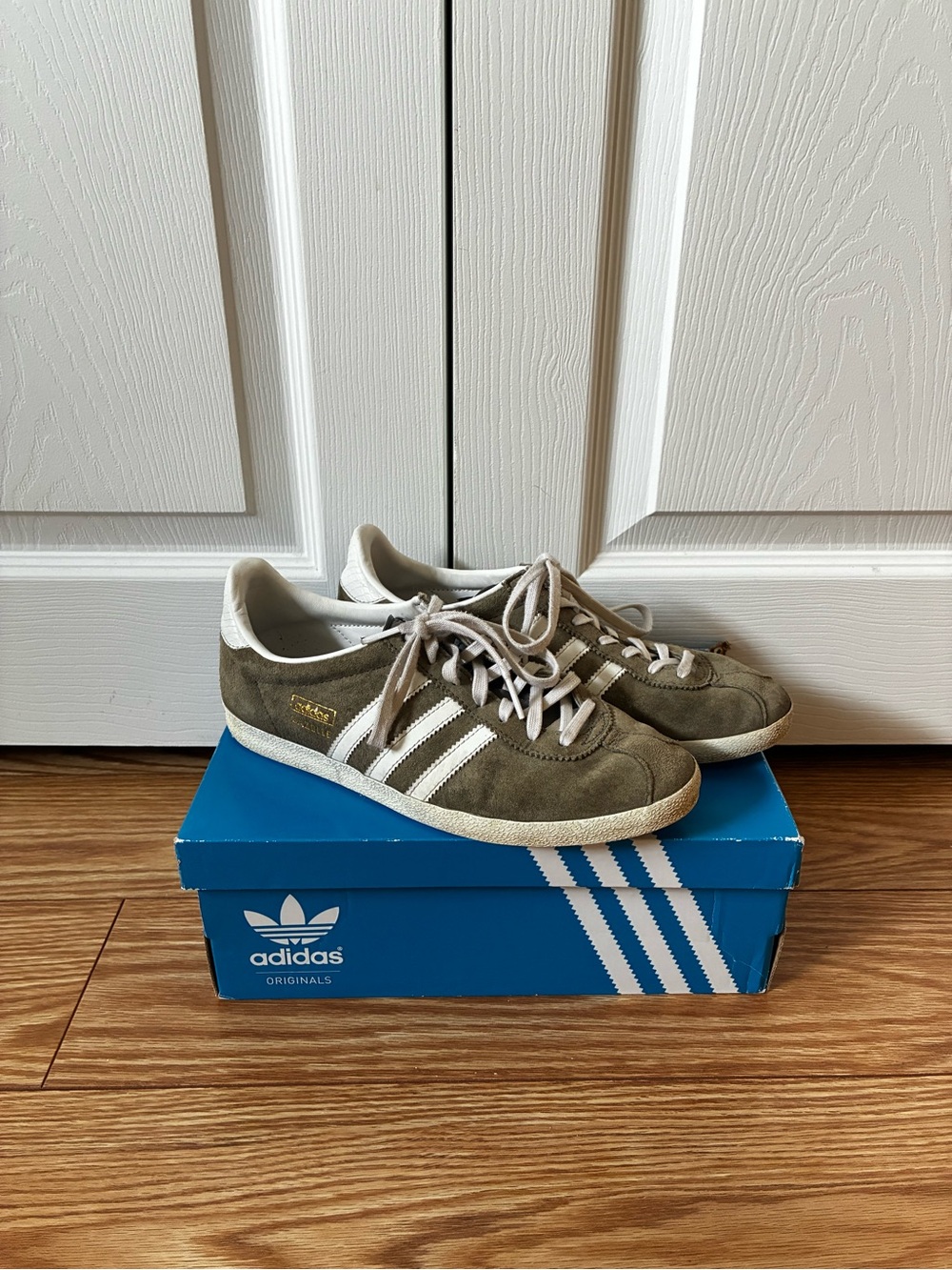 Adidas Gazelle sneakers